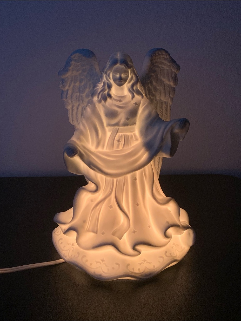 Ceramic Angel Night Light Lamp - White